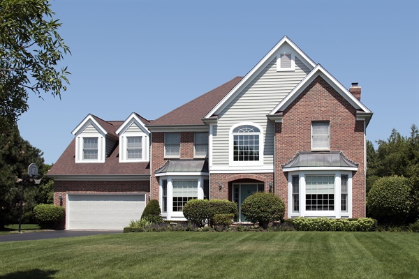 Maximize Roof Warranty & Longevity With Pro Maintenance Tips