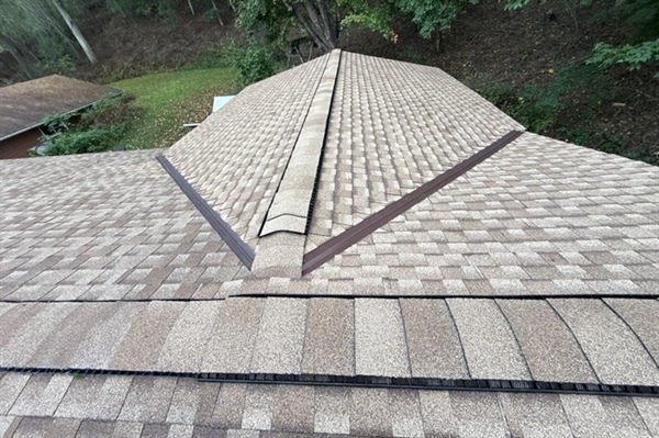 How Does Minnesota’s Climate Impact the Lifespan of a Roof?